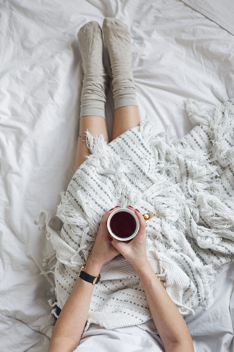Cozy Hygge Morning Routine to Kickstart Your Day